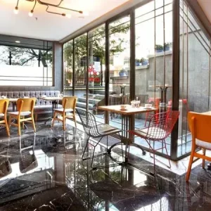 hotel img