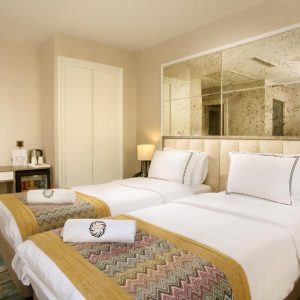 hotel img